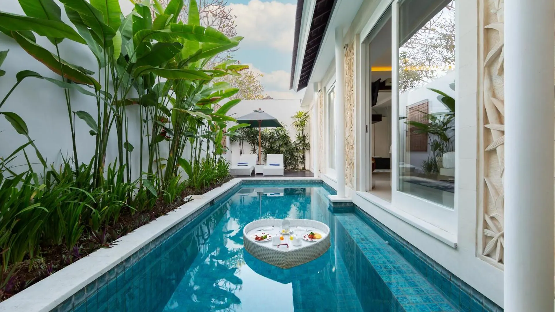 Bajra Bali Villa 塞米亚克